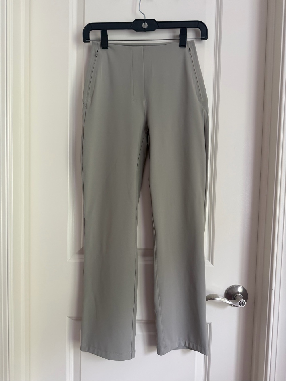 Lululemon Women's Smooth-Fit Pull-On High-Rise Pant Size 2 RVSN